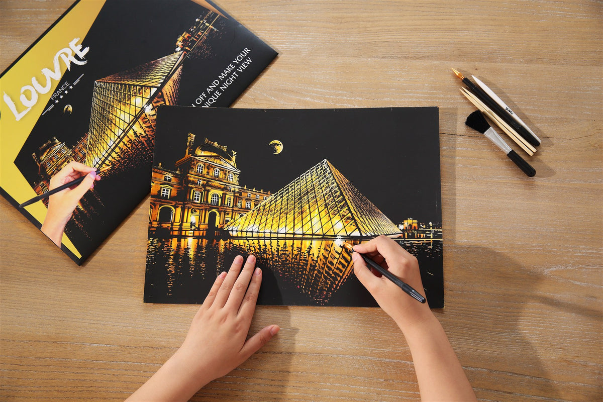 Yuelu Louvre scratch art photographed with its packaging and tools during use